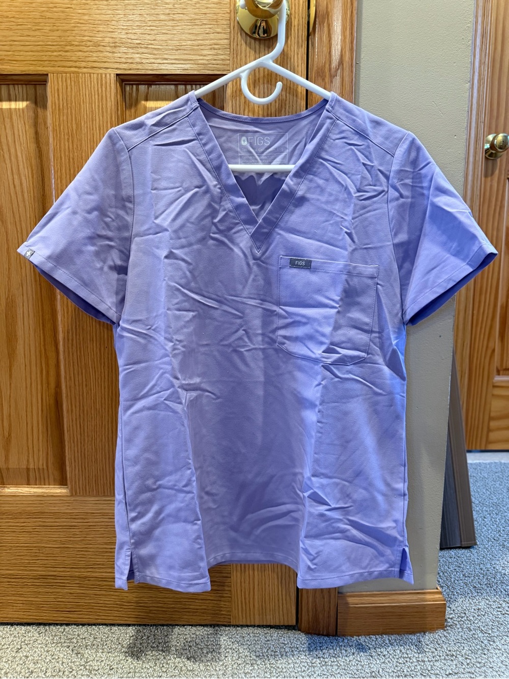 Figs Lavender V-Neck Short Sleeve Scrub Top